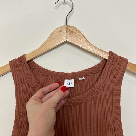 Gap Racerback Dress - Picture 5 of 11